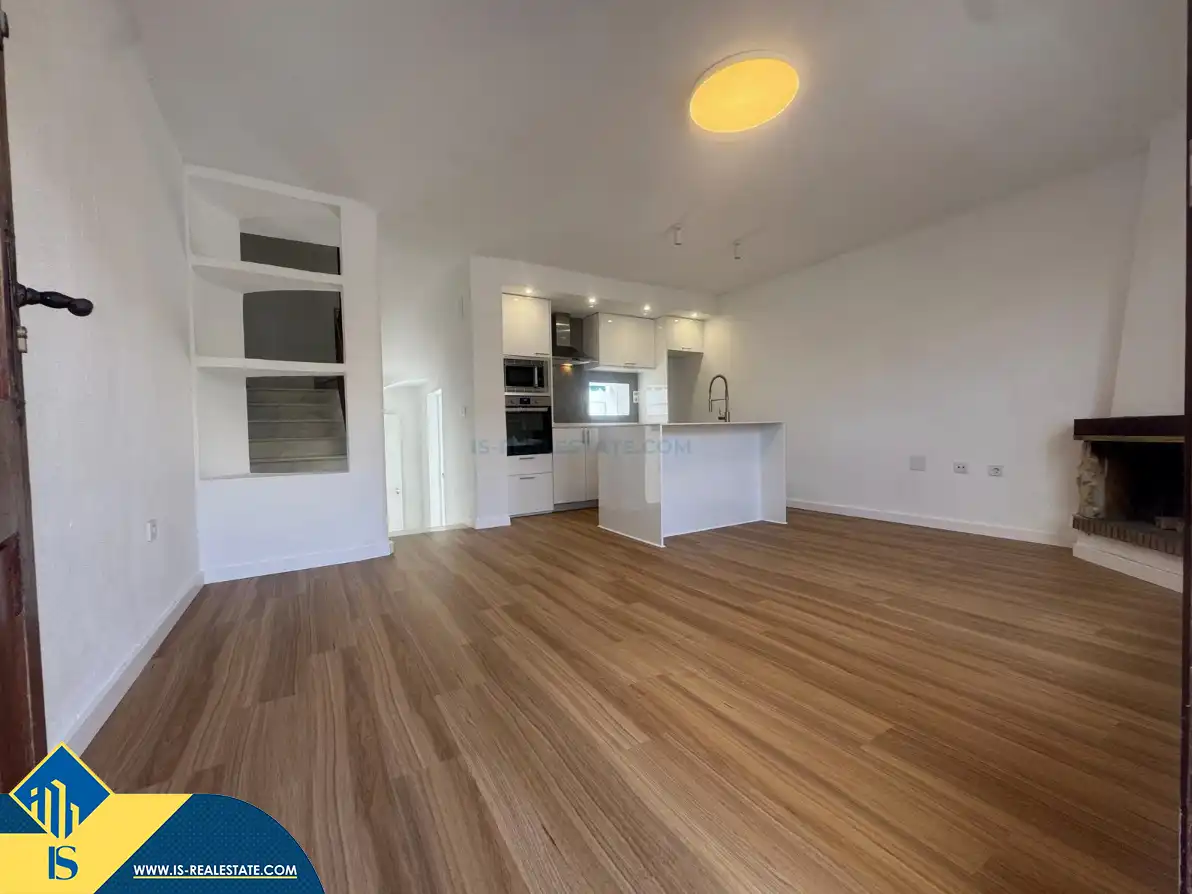 Sala d'estar de Casa adosada en venda en Torrevieja amb Calefacció, Jardí privat i Terrassa