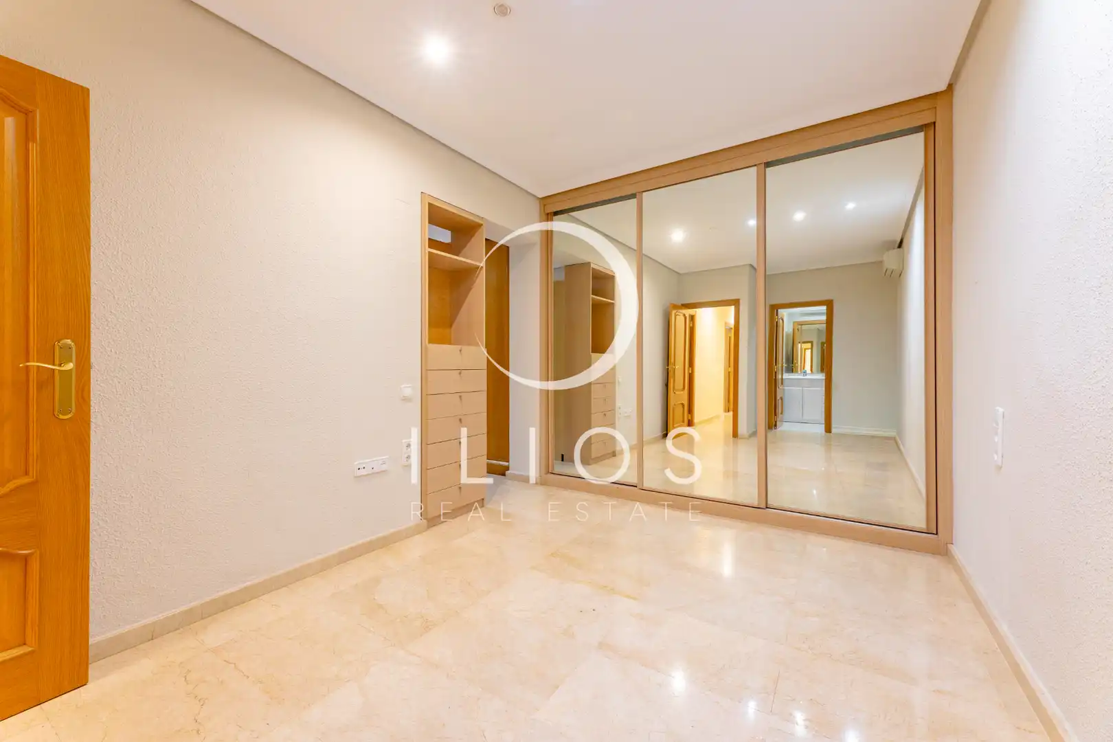 Dormitori de Casa o xalet de lloguer en Sagunto / Sagunt amb Aire condicionat, Calefacció i Jardí privat