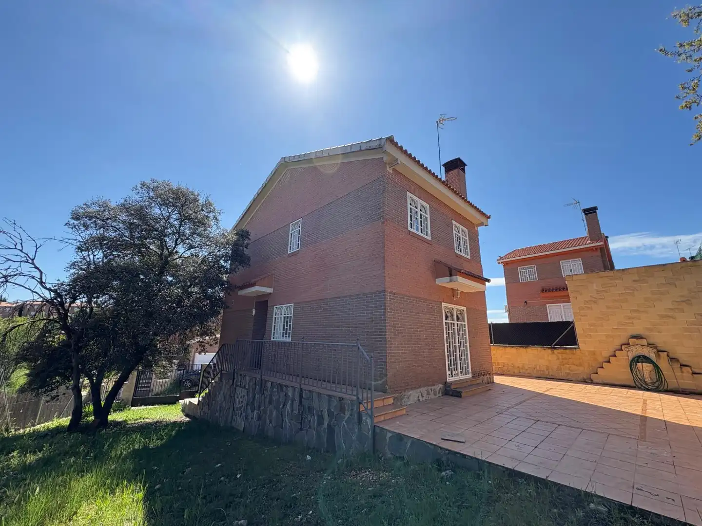 Villa con giardino in vendita a Pioz, imagen 2