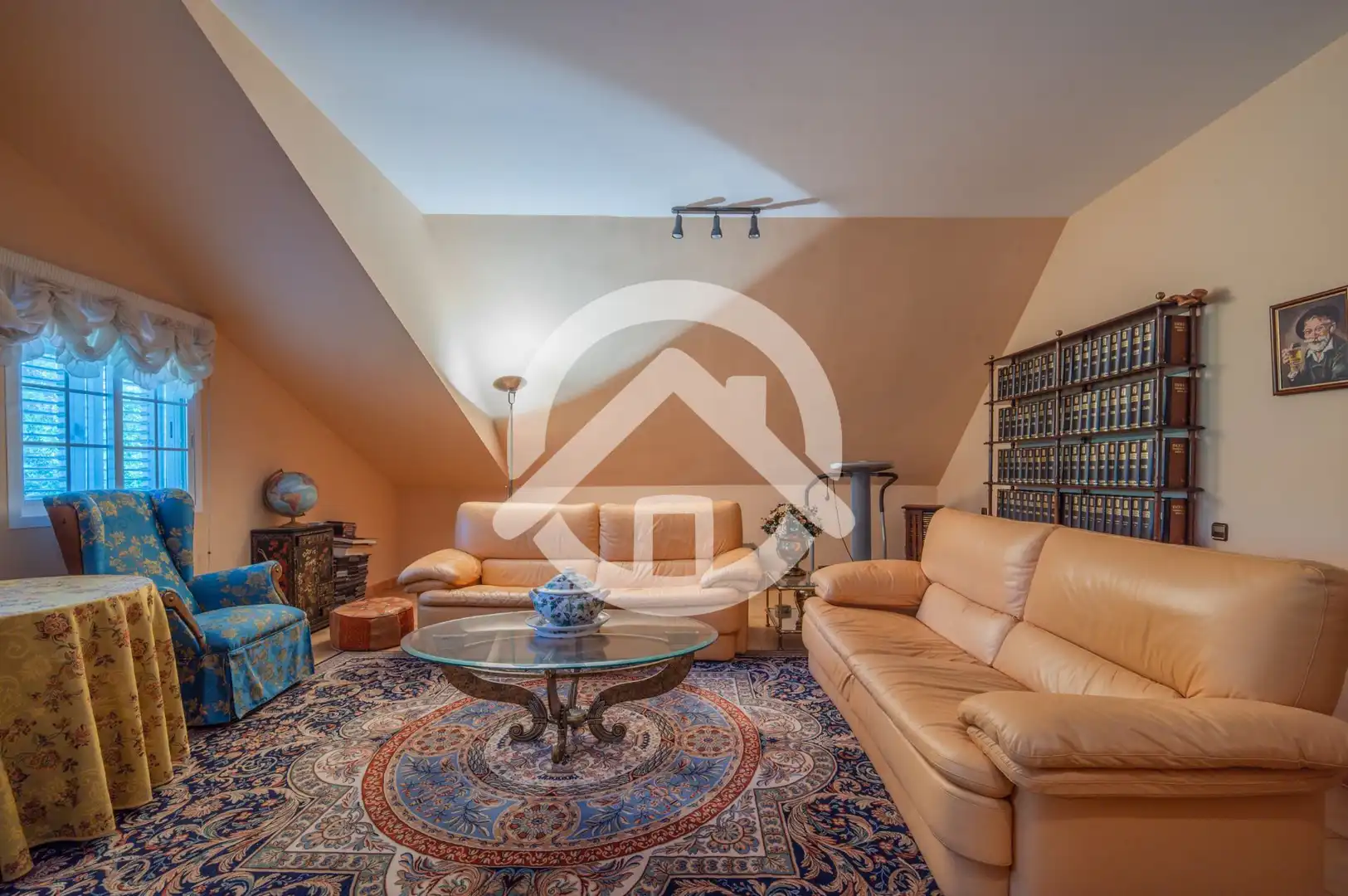Sala d'estar de Casa o xalet en venda en Campo Real amb Aire condicionat, Calefacció i Jardí privat