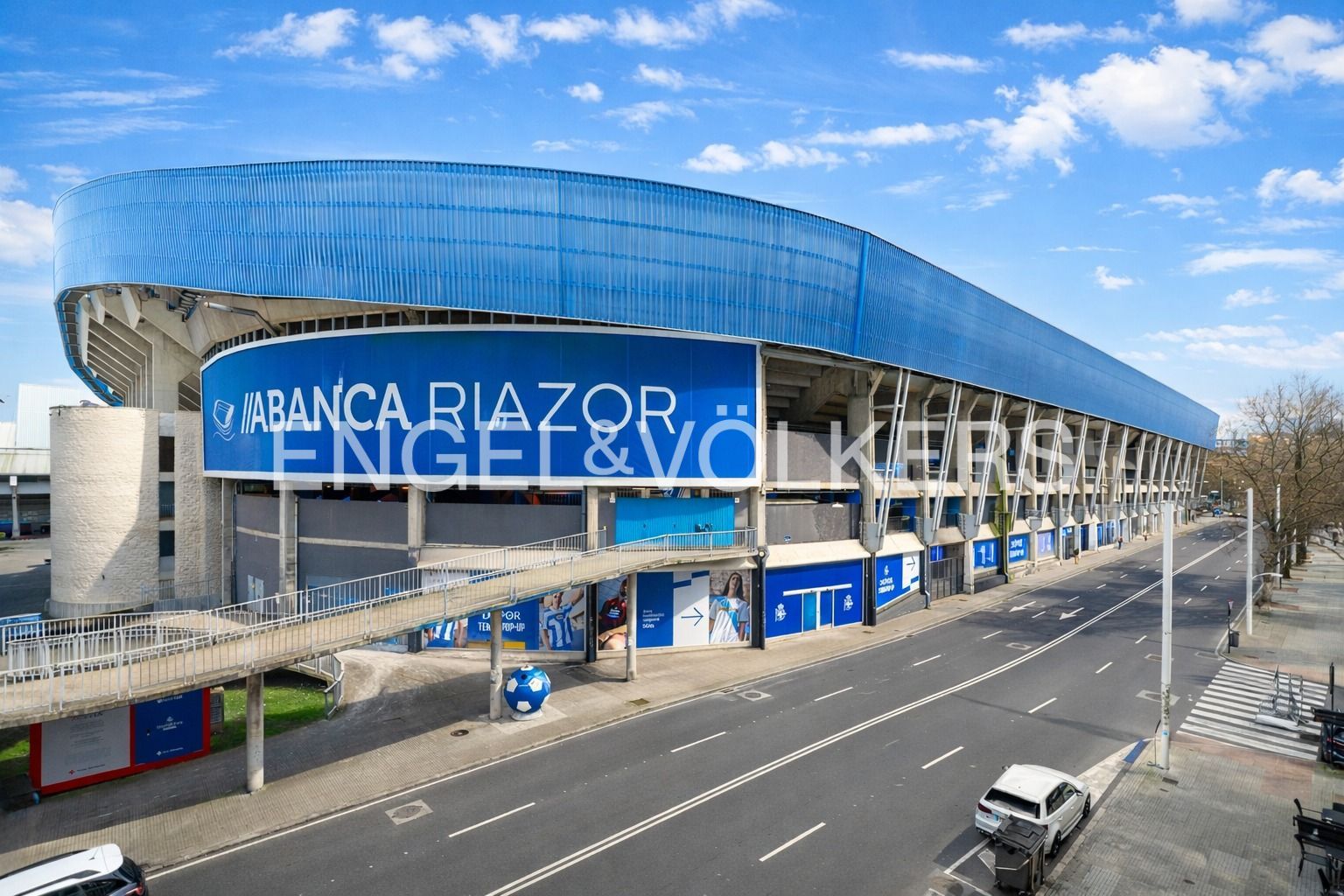 Vista exterior de Piso en venta en A Coruña Capital  con Calefacción y Parquet