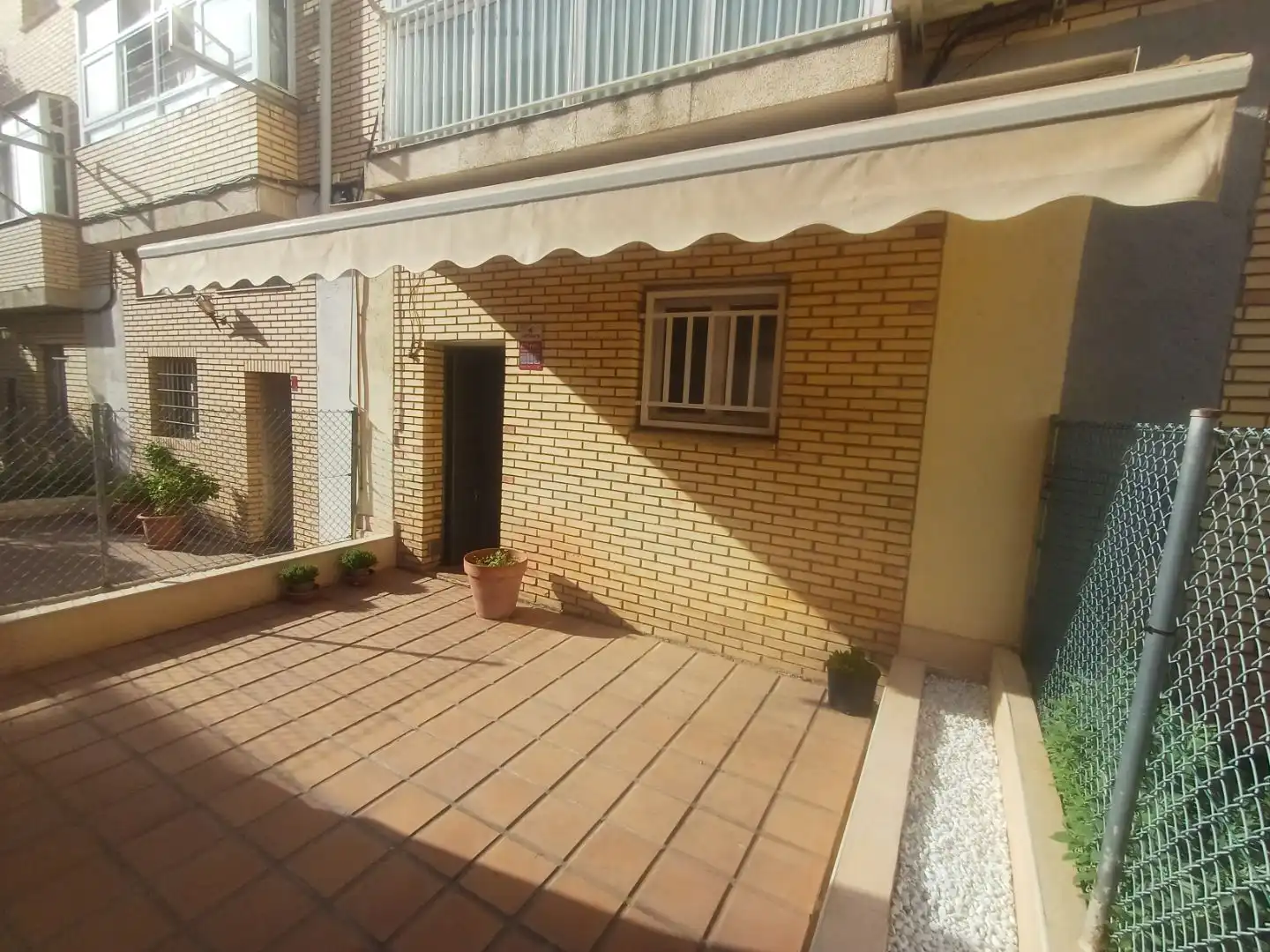 Adosado con jardín en venta en Carrer de la Pau 84, imagen 24