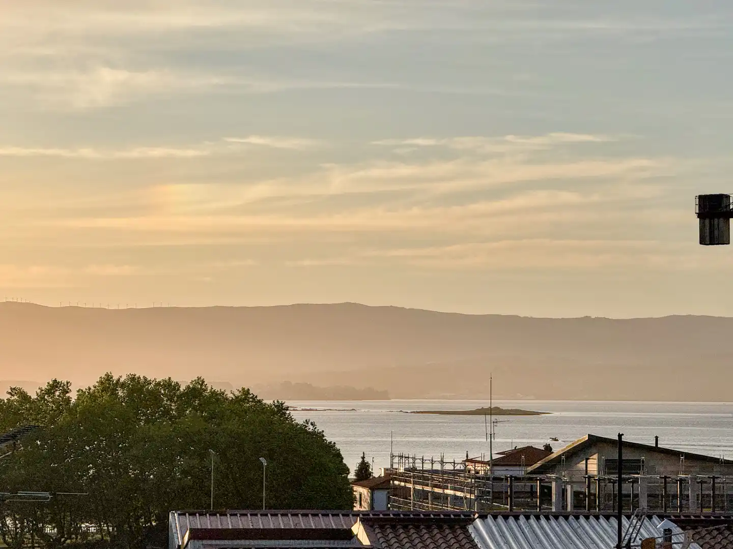 Vista exterior de Apartamento en venta en Vilagarcía de Arousa con Calefacción, Amueblado y Horno