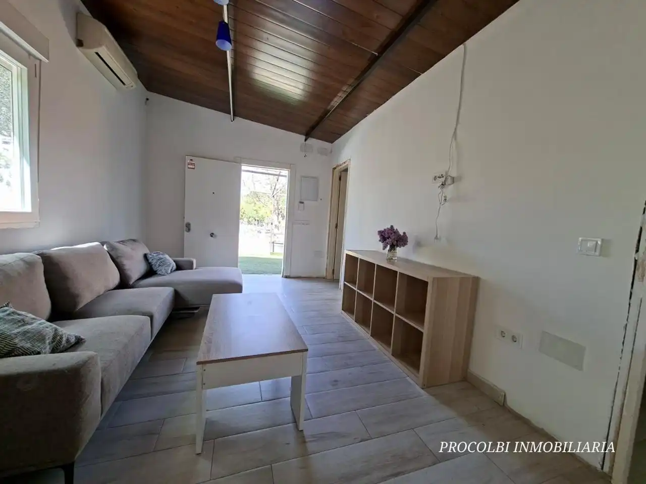 Sala d'estar de Casa o xalet en venda en Uceda amb Aire condicionat, Jardí privat i Terrassa