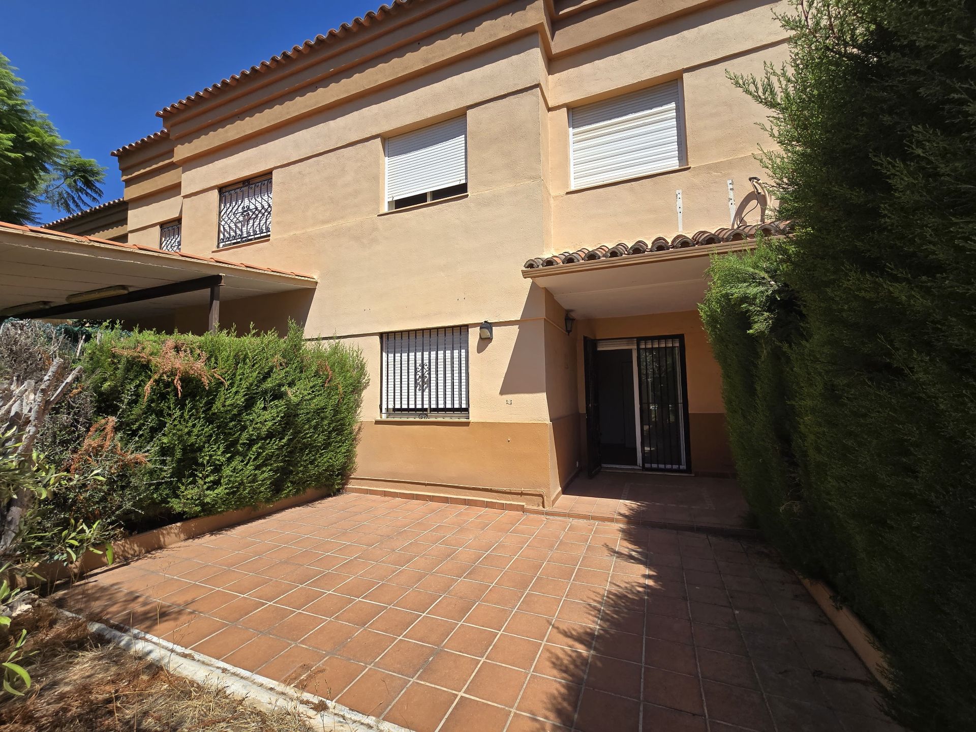 House or chalet for sale in Calle Laguna de Gallocanta, Sierra Perenchiza - Cumbres de Calicanto - Sto Domingo