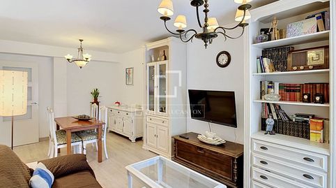 Piso en planta baja de 2 dormitorios con parking, trastero y piscina comunitaria en venta, en Ciutadella de Menorca