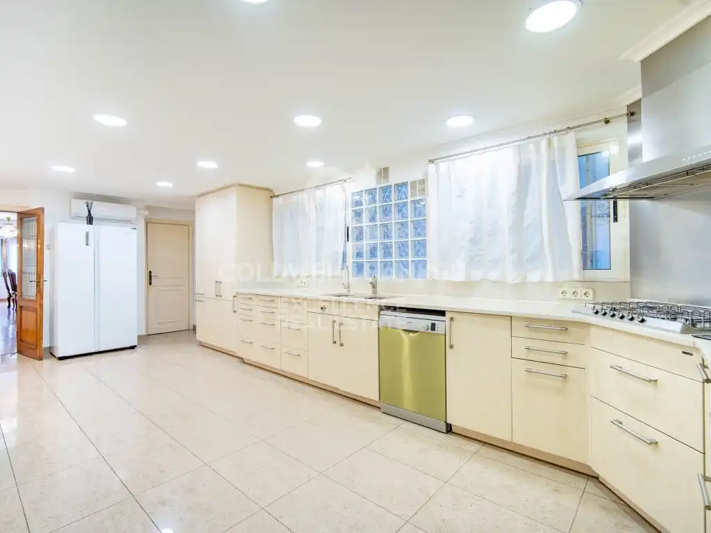 Flat with terrace for sale in Calle Colon, imagen 19