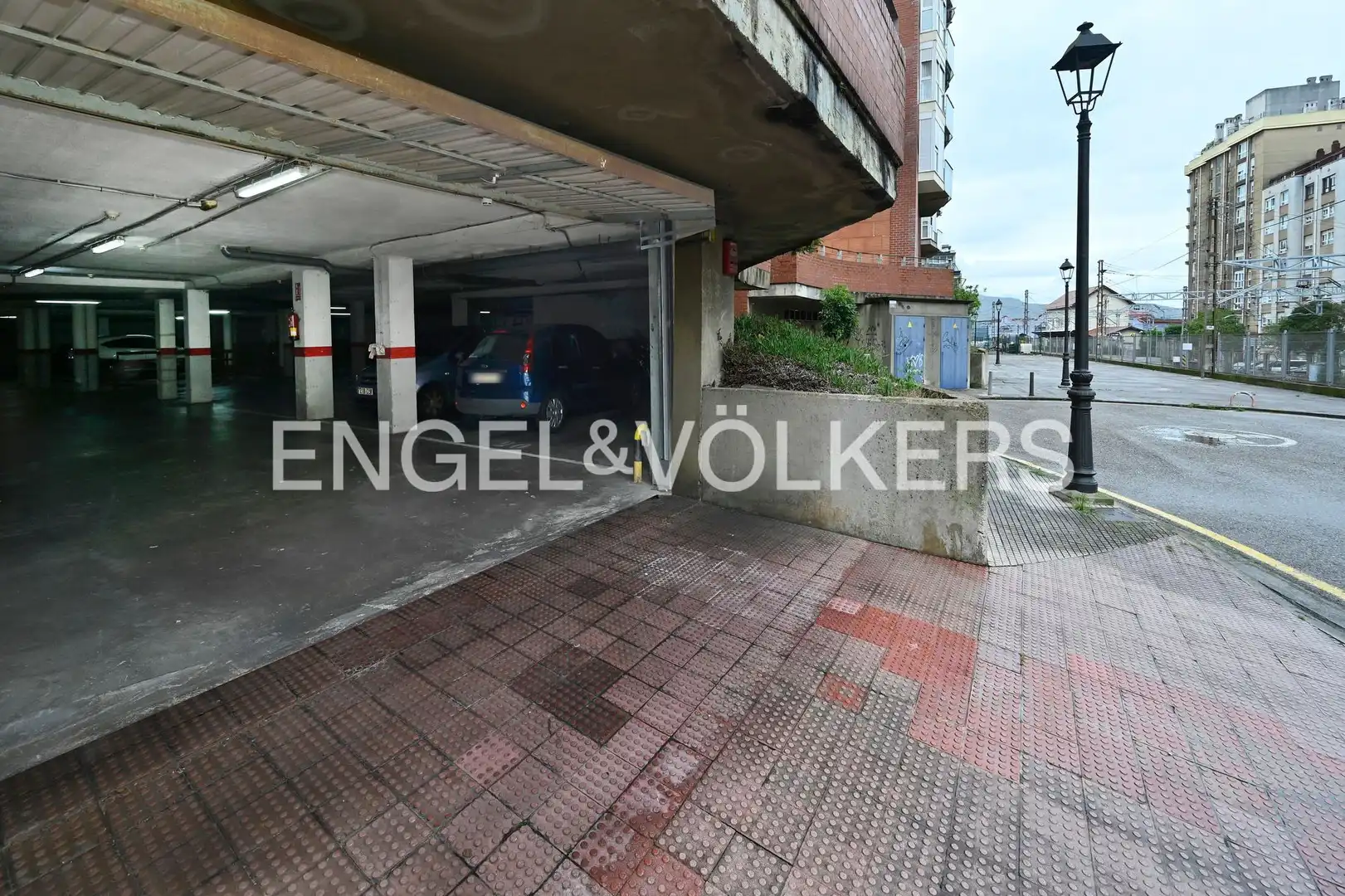 Parking de Piso en venta en Camargo con Calefacción, Terraza y Trastero