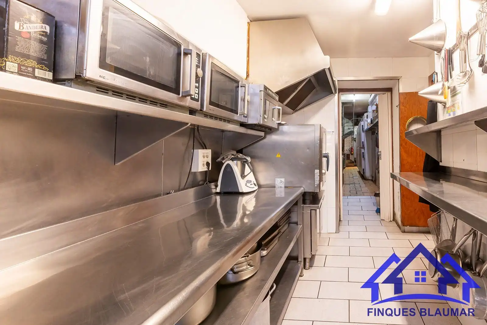 Cocina de Local en venta en Arenys de Mar con Aire acondicionado y Amueblado