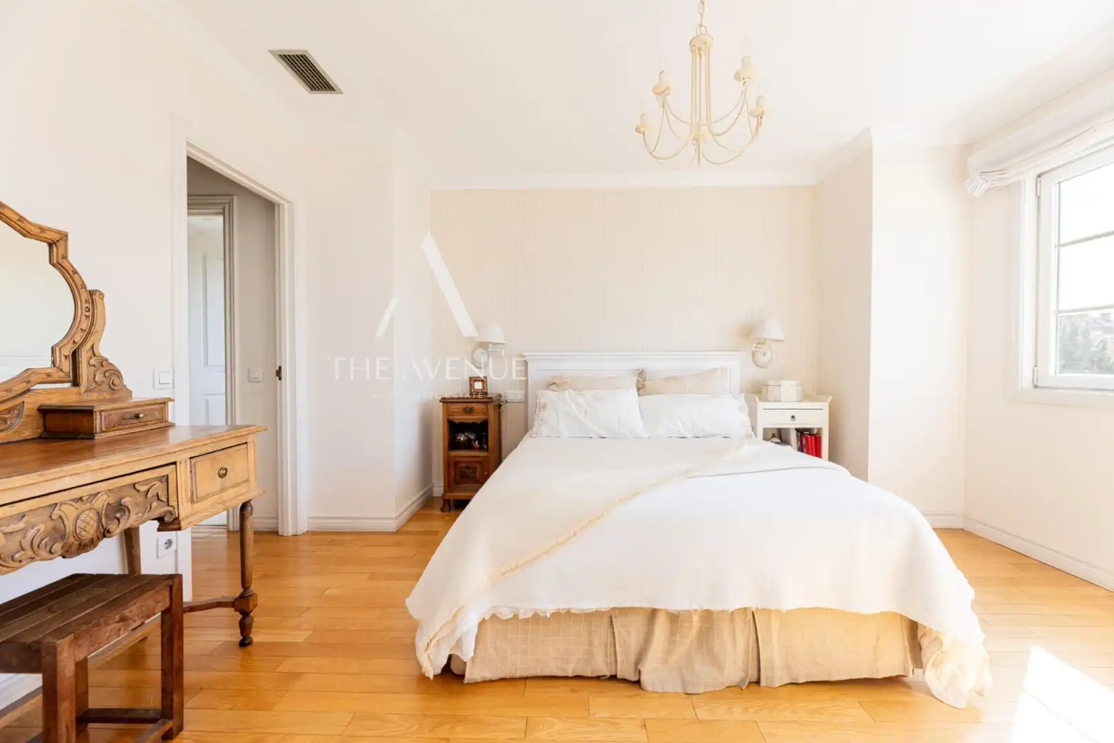 Habitación de Casa o chalet en venta en Boadilla del Monte con Calefacción, Jardín privado y Terraza