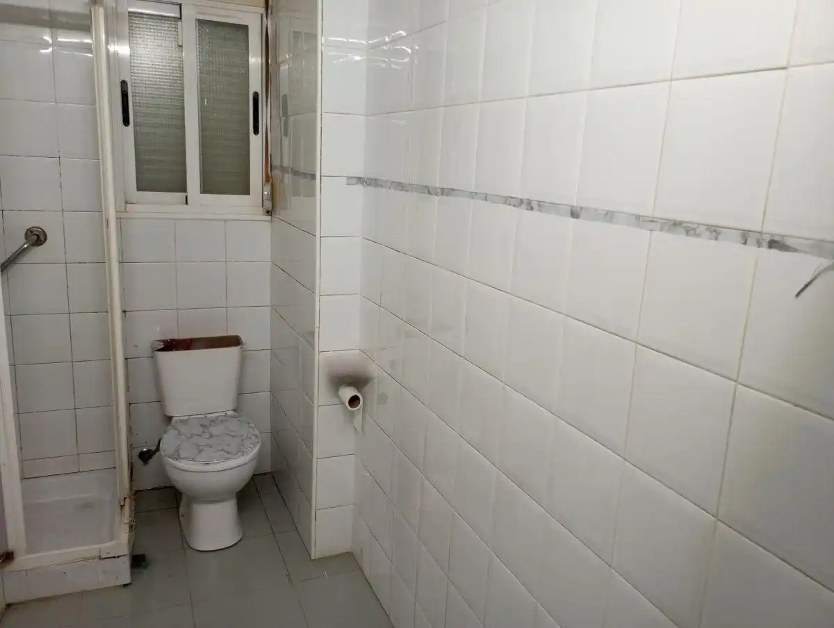 Baño de Piso en venta en Valencia con Aire acondicionado y Calefacción