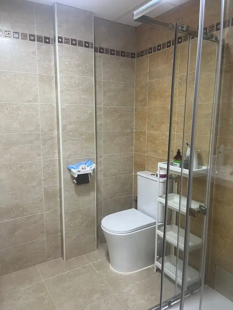 Baño de Planta baja en venta en Málaga con Aire acondicionado