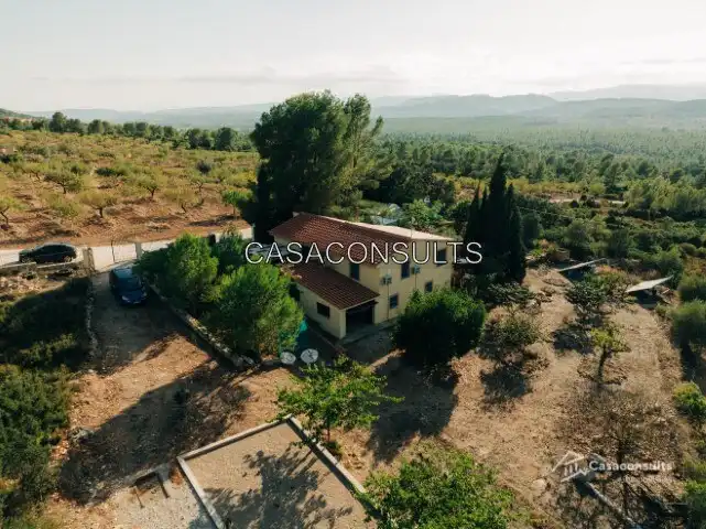 Casa o xalet en venda en Sierra Engarcerán amb Aire condicionat, Calefacció i Jardí privat