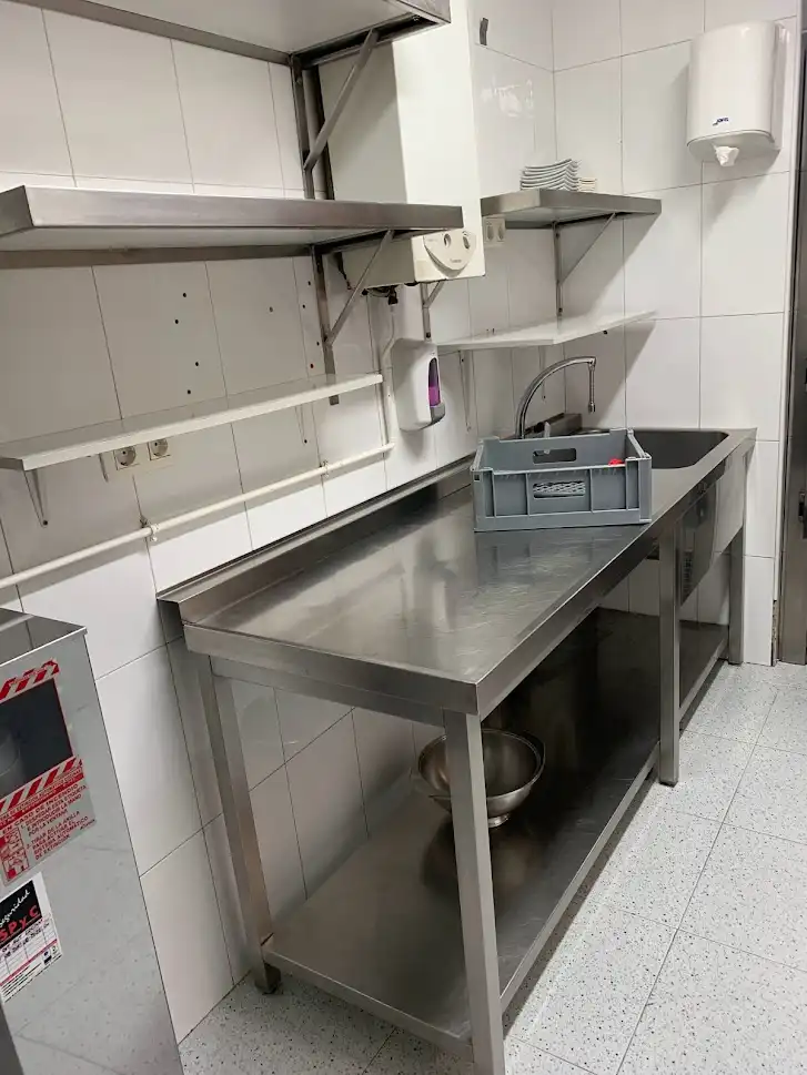 Local comercial de lloguer a Rúa Cruz Verde, imagen 15