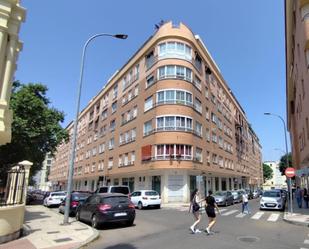 Exterior view of Single-family semi-detached for sale in Badajoz Capital