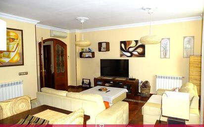 Living room of House or chalet for sale in Conil de la Frontera  with Air Conditioner and Terrace