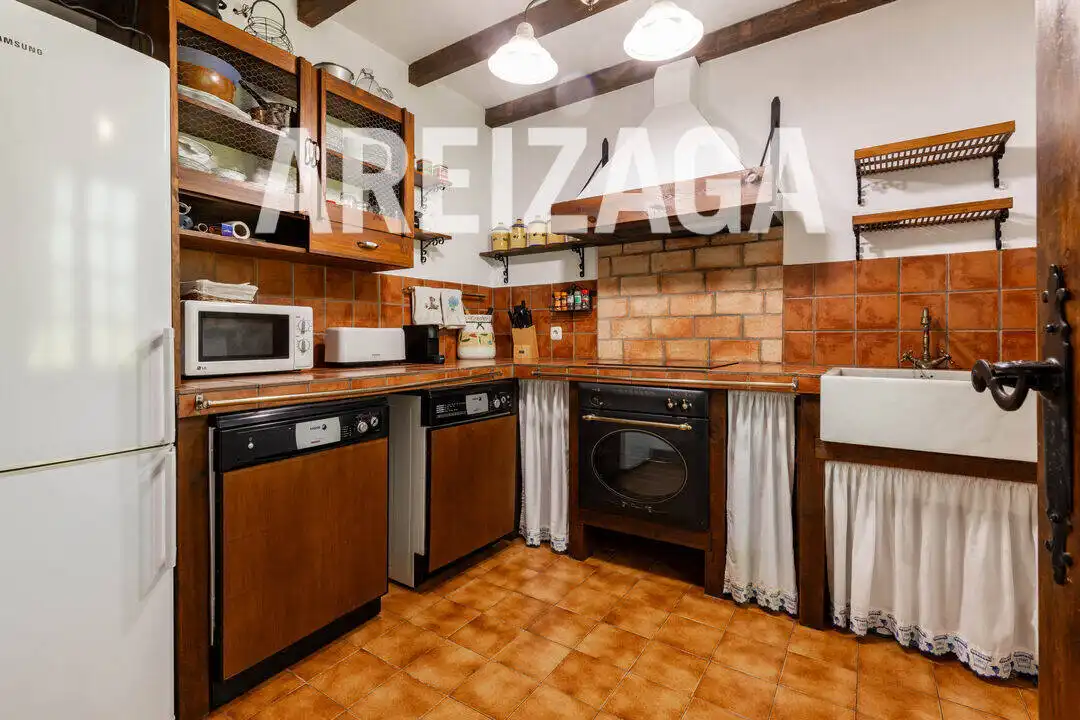 Cocina de Casa o chalet en venta en Errenteria con Calefacción, Terraza y Piscina