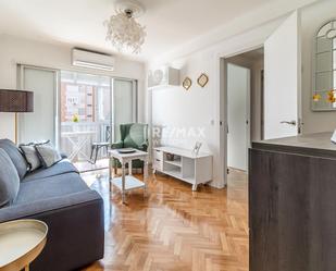 Bedroom of Flat to rent in  Madrid Capital  with Air Conditioner and Terrace