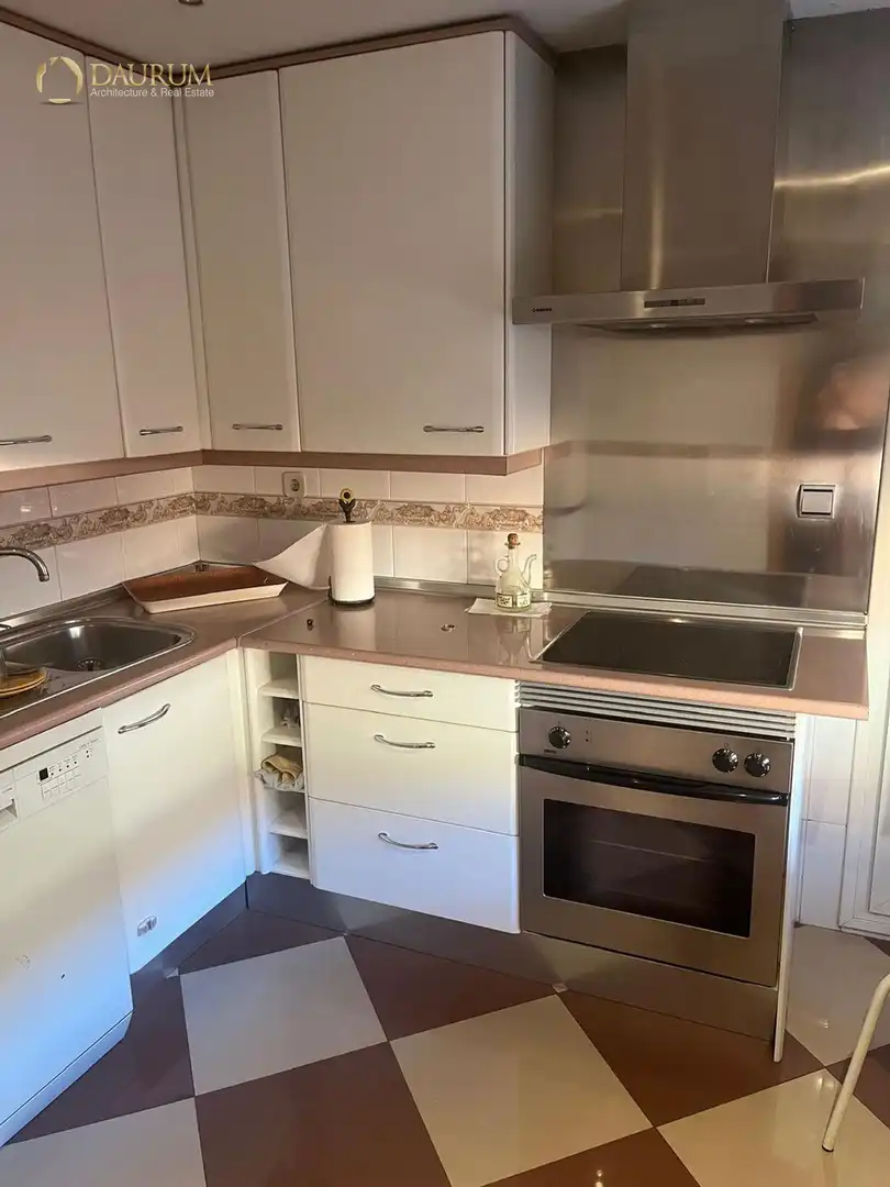 Piso en venta en Principe de Asturias, Centro