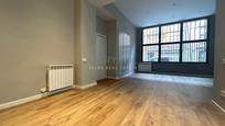 Exterior view of Planta baja for sale in  Barcelona Capital  with Air Conditioner, Heating and Alarm