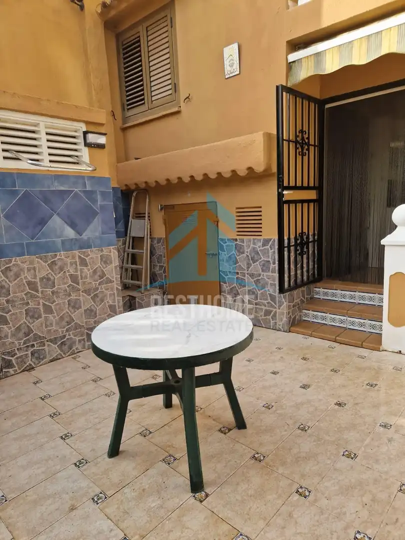 Maison mitoyenne avec terrasse à vendre à Tavernes de la Valldigna, imagen 4