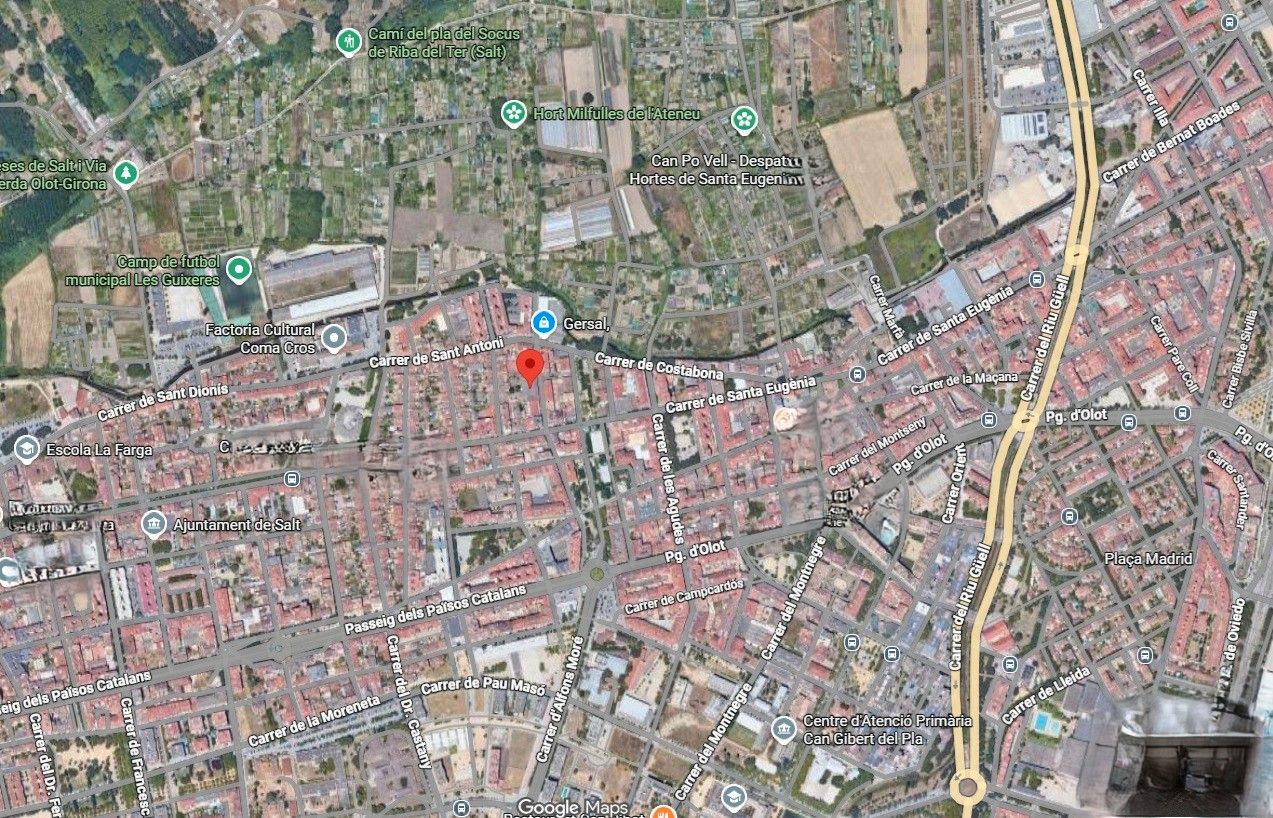 Vista exterior de Local en venta en Salt