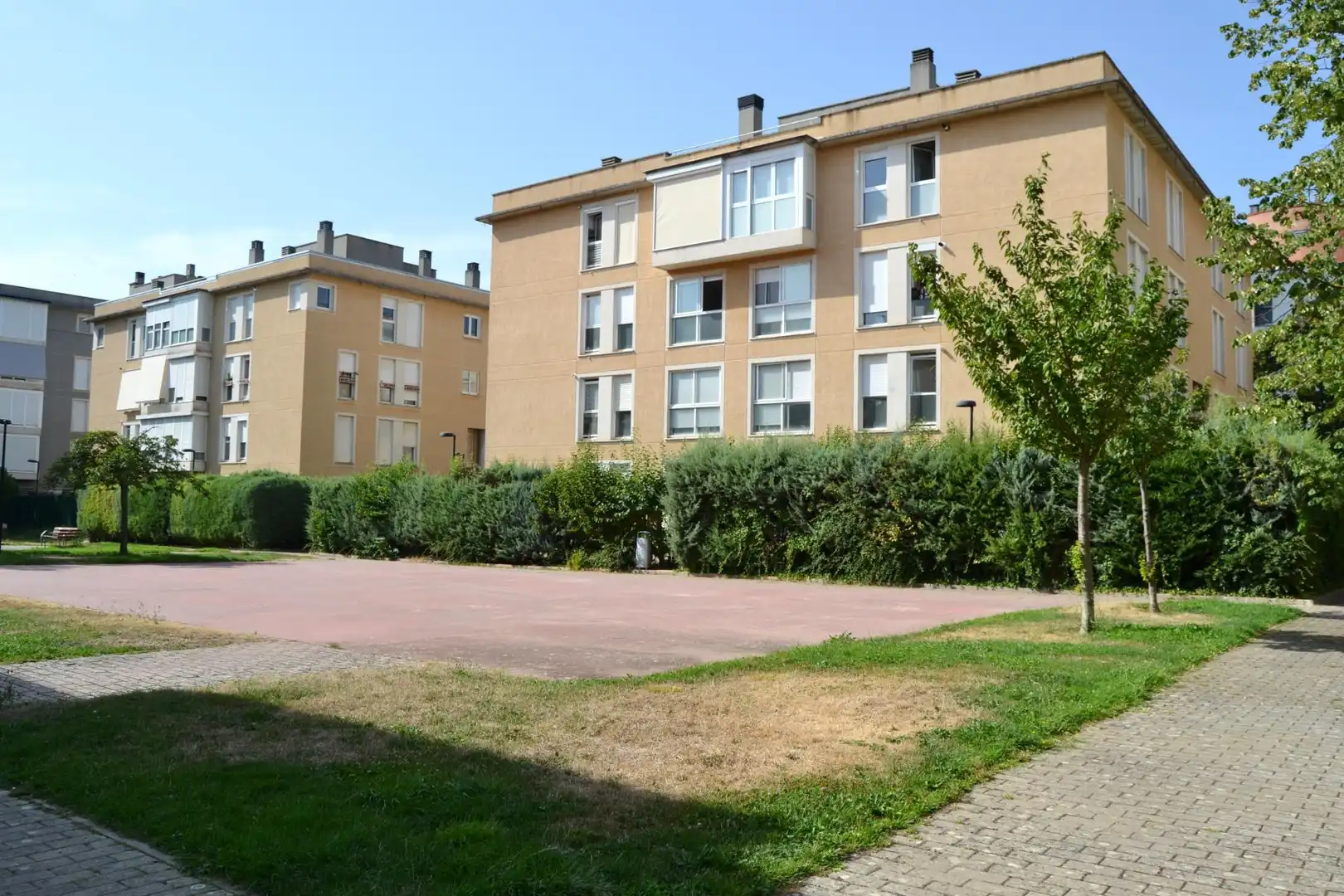 Parking de Piso en venta en  Pamplona / Iruña con Parquet y Trastero