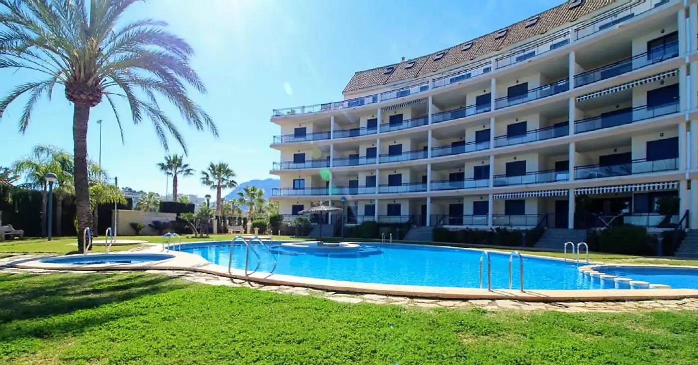 Vista exterior de Ático en venta en Dénia con Aire acondicionado, Calefacción y Terraza