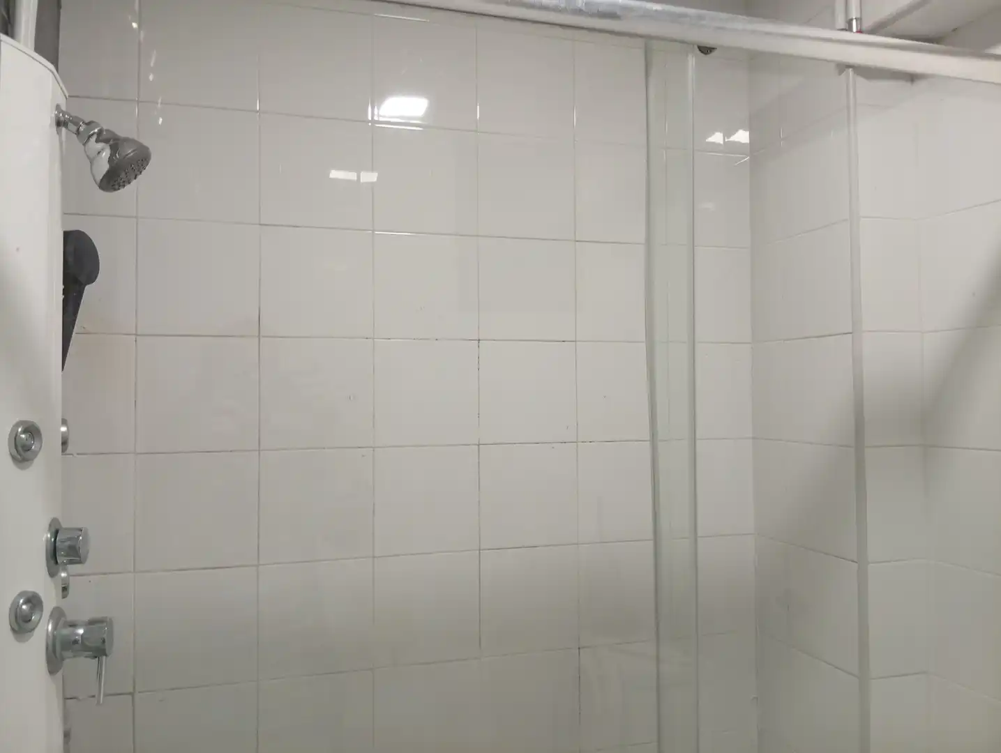 Bathroom of Flat for sale in Pozuelo de Alarcón  with Terrace, Oven and Washing machine