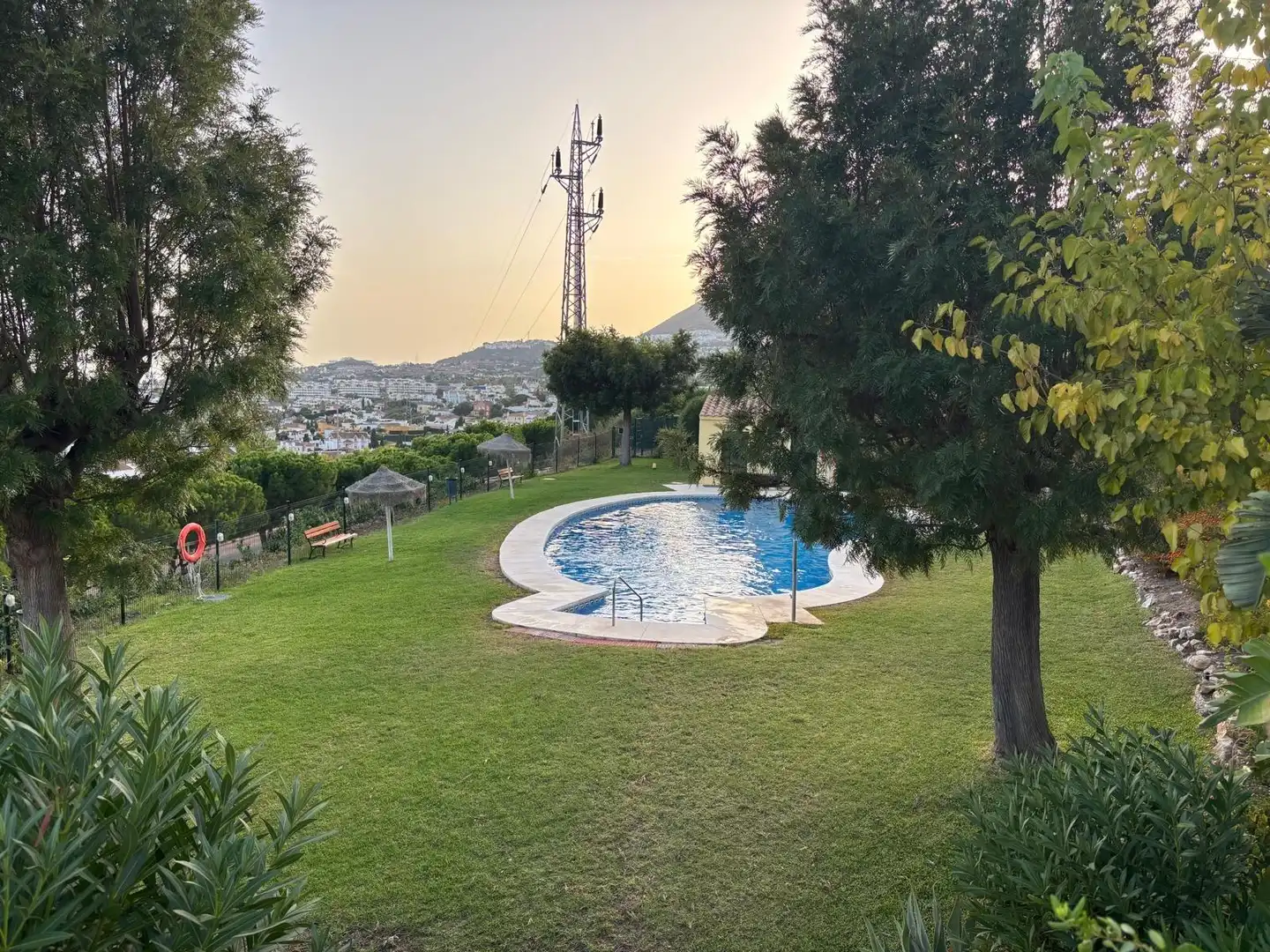 Piscina de Pis en venda en Benalmádena amb Aire condicionat, Calefacció i Terrassa
