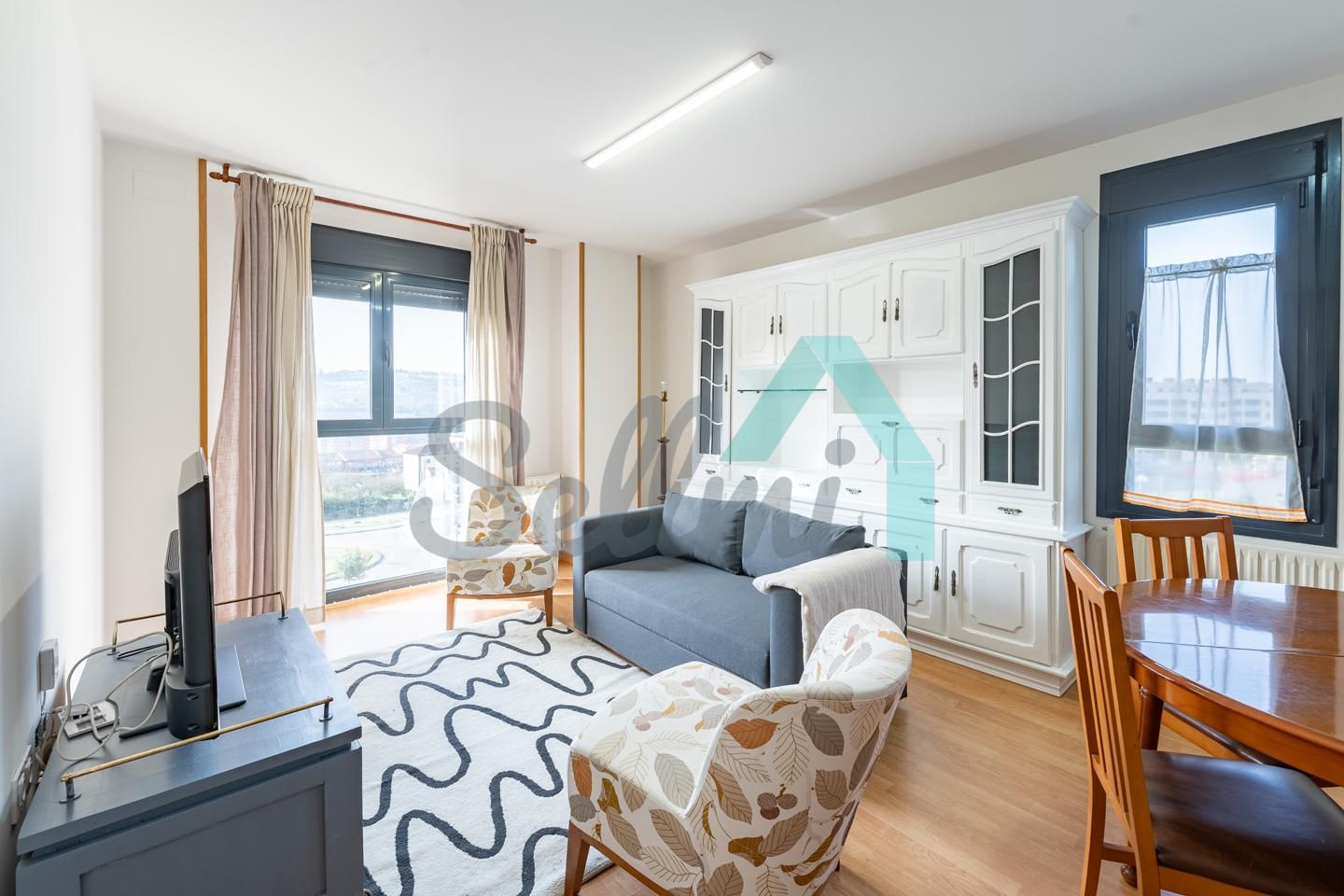 Living room of Duplex for rent in Oviedo   with Heating, Terrace and Furnished