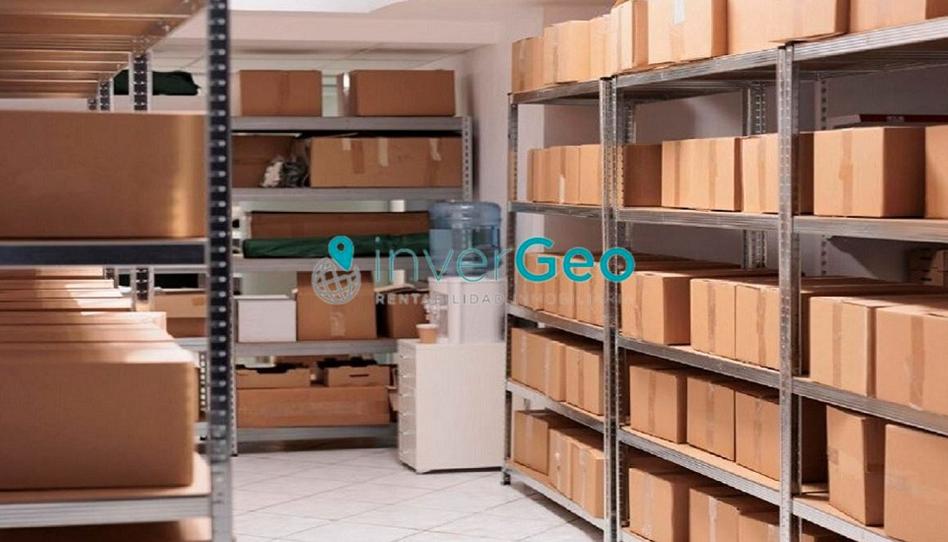 Photo 1 of Box room for sale in Calle Alcalleres, Centro, Valladolid