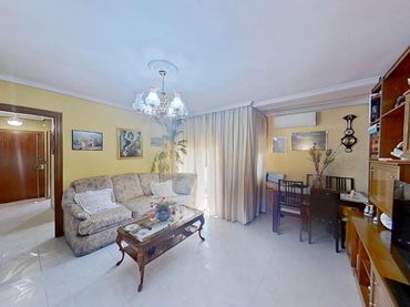 Piso en venta en Calle RUIDERA