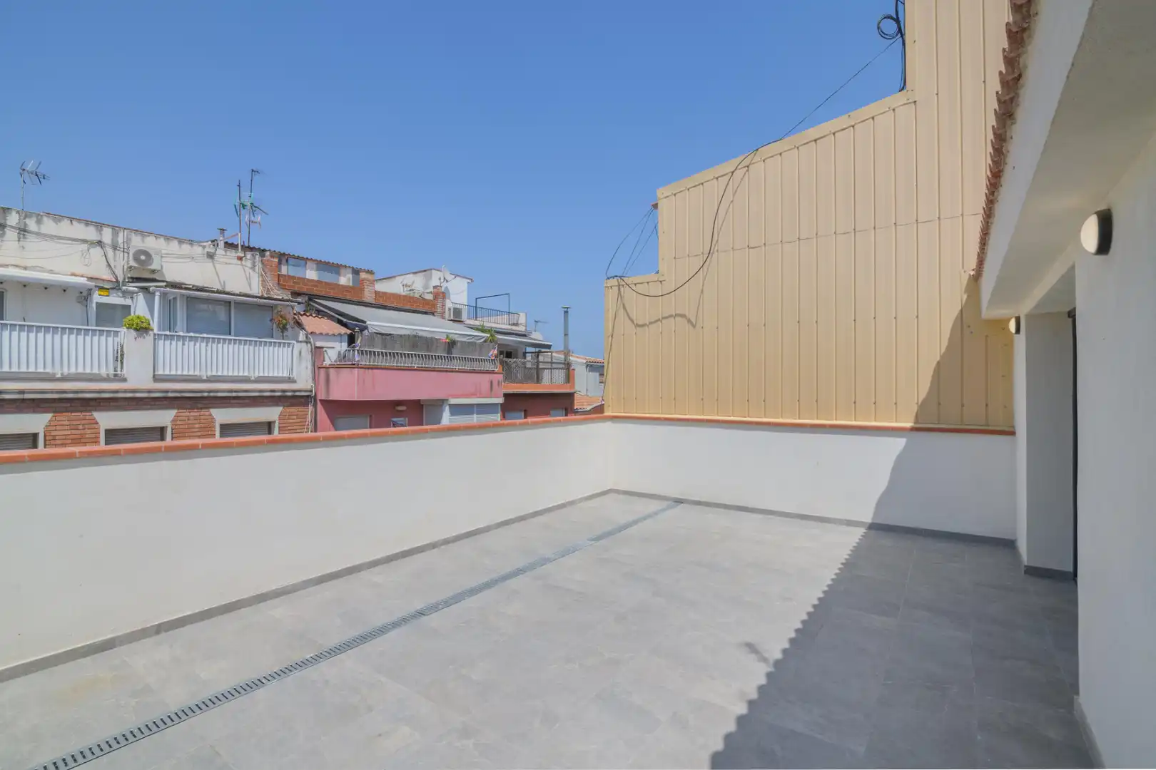 Penthouse with terrace for sale in Carrer Victòria 95, imagen 45