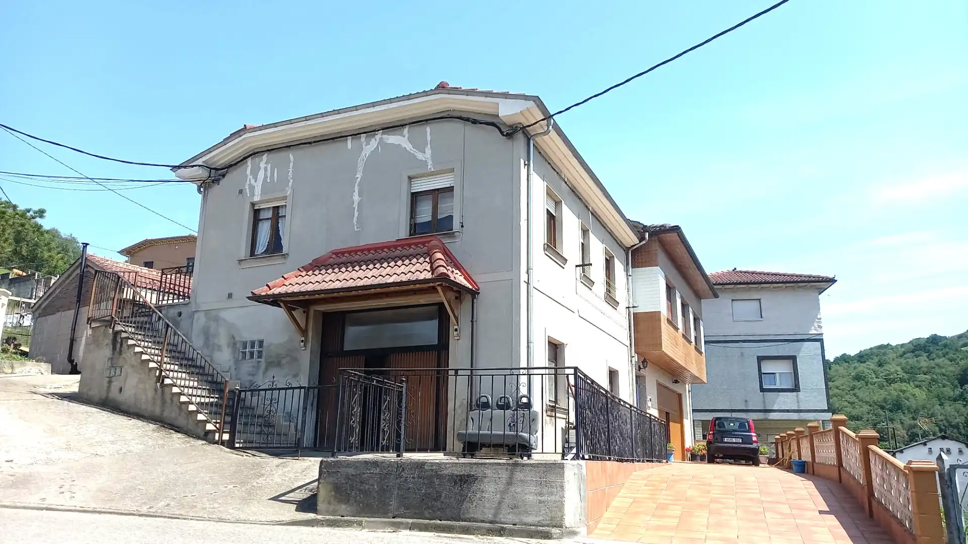 Vista exterior de Casa o chalet en venta en Langreo con Terraza y Amueblado