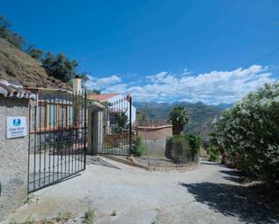 Vista exterior de Finca rústica en venda en Sayalonga amb Piscina