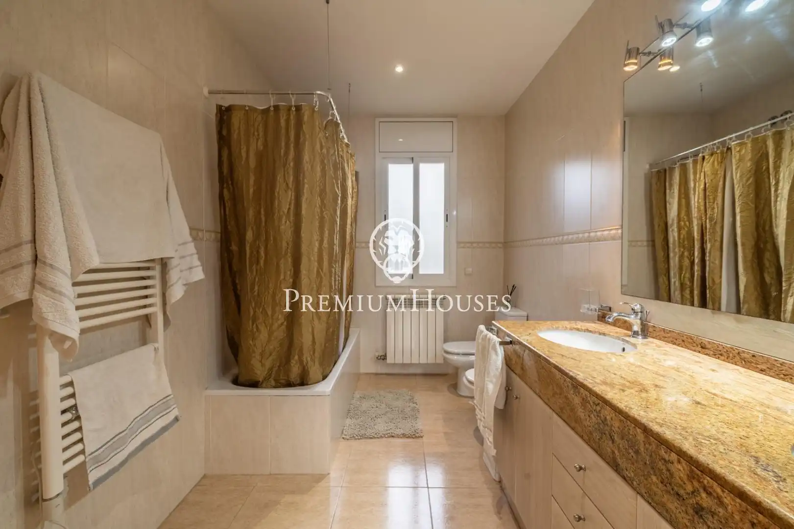Casa amb terrassa en venda a Canet de Mar, imagen 37