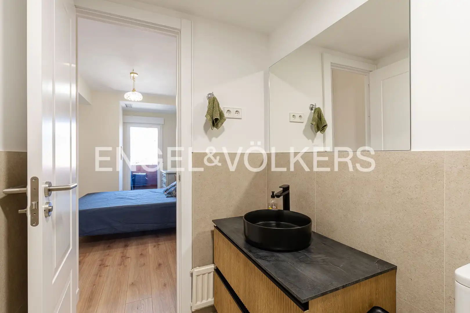 Schlafzimmer von Wohnung zur Miete in Madrid mit Klimaanlage, Heizung und Schwimmbad
