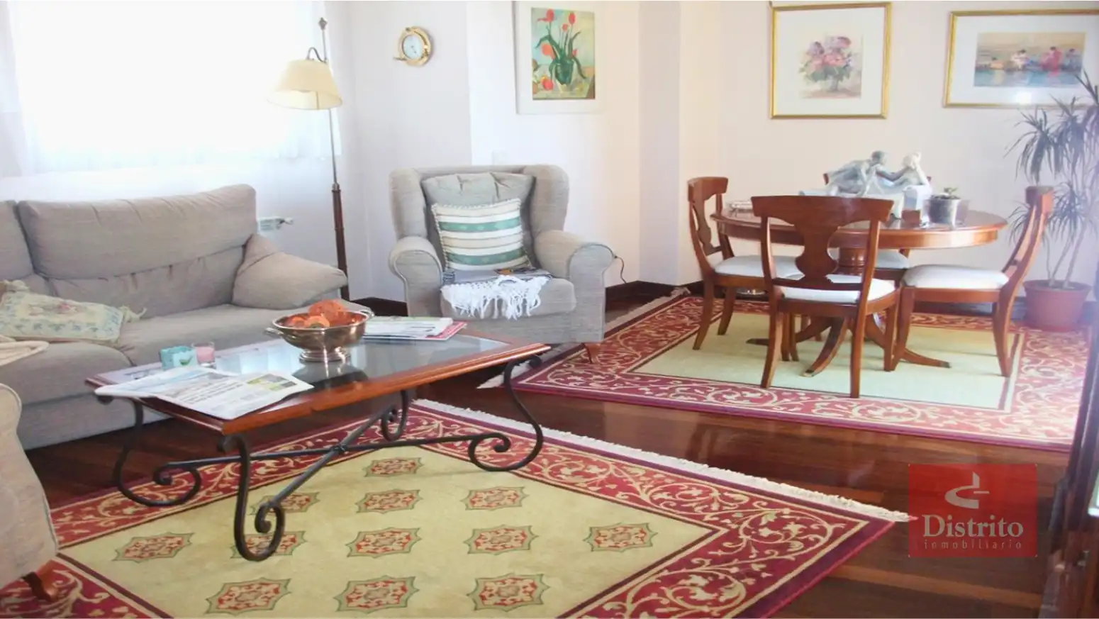 Sala de estar de Piso de alquiler en Santander con Calefacción y Amueblado