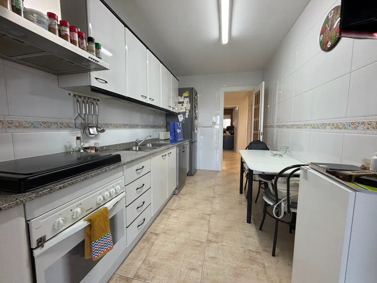 Cuina de Pis en venda en Lleida amb Calefacció, Forn i Balcó