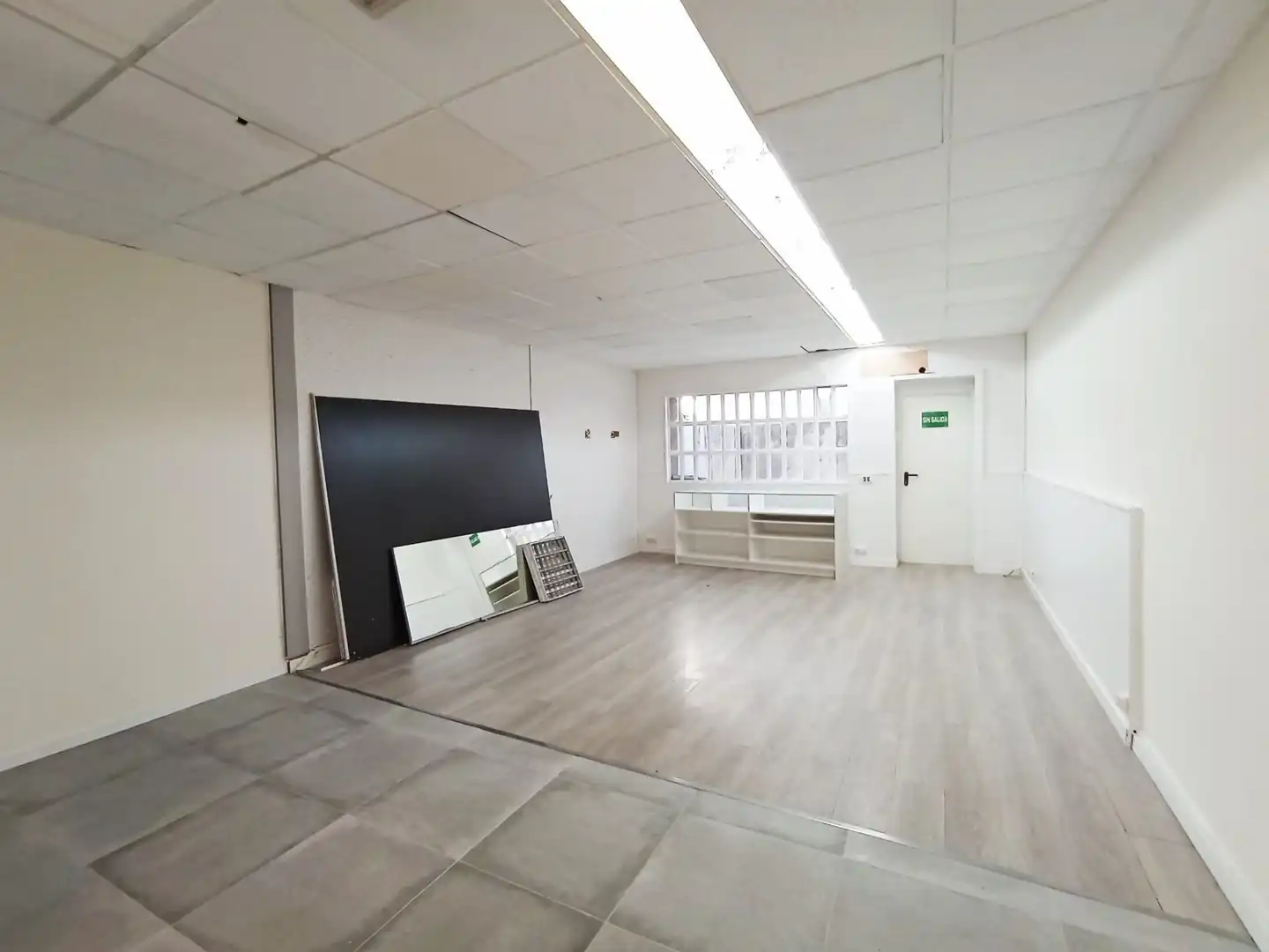 Local comercial de lloguer a Lluis Puigjaner 8, imagen 5