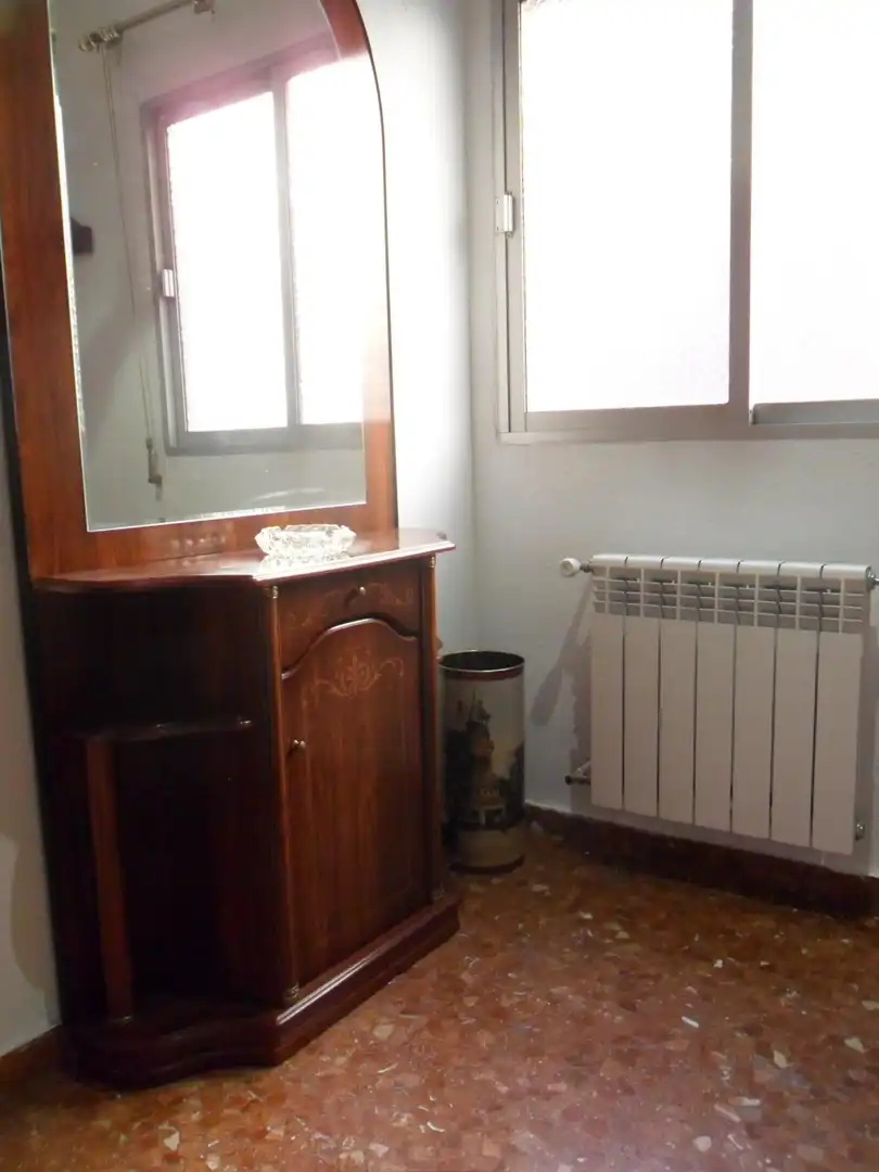 Flat for rent in Plaza de Toros