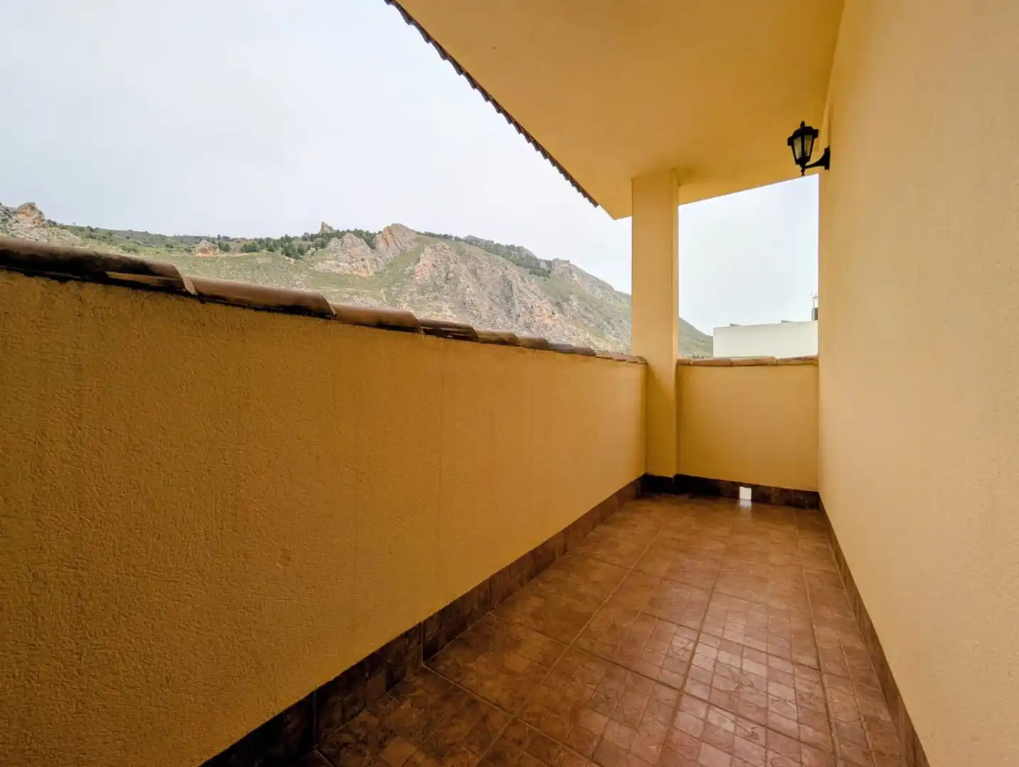 Terrassa de Casa o xalet en venda en Loja amb Aire condicionat, Calefacció i Jardí privat