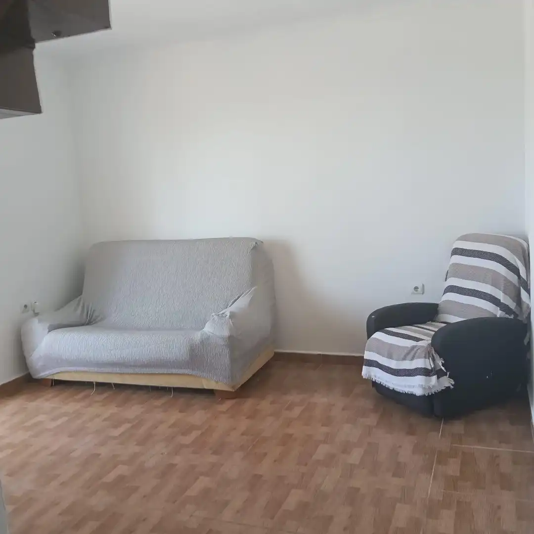 Flat for rent in Calle LUGO, Virgen del Remedio - Parque Lo Morant