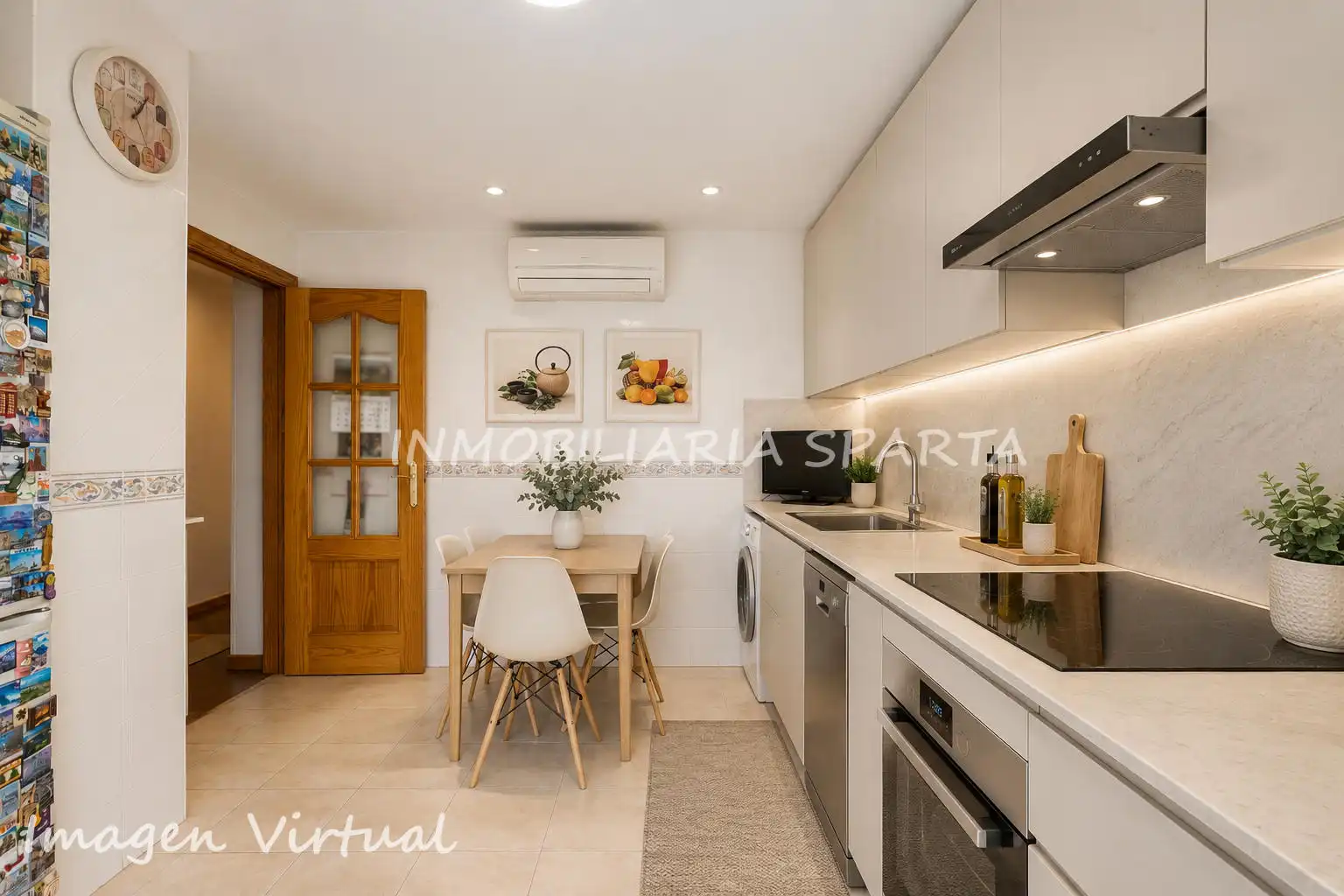 Kitchen of Duplexes for sale in Ciudad Real  with Air Conditioner, Heating and Parquet flooring