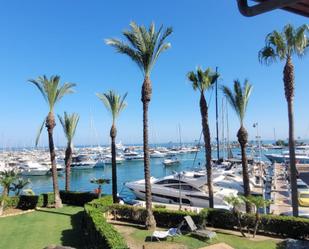 Vista exterior de Apartament en venda en Sotogrande amb Aire condicionat, Calefacció i Traster