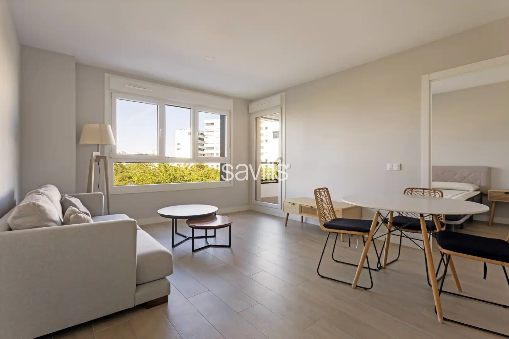 Piso con piscina en venta en Avenida de Juan Antonio Samaranch 51, imagen 2