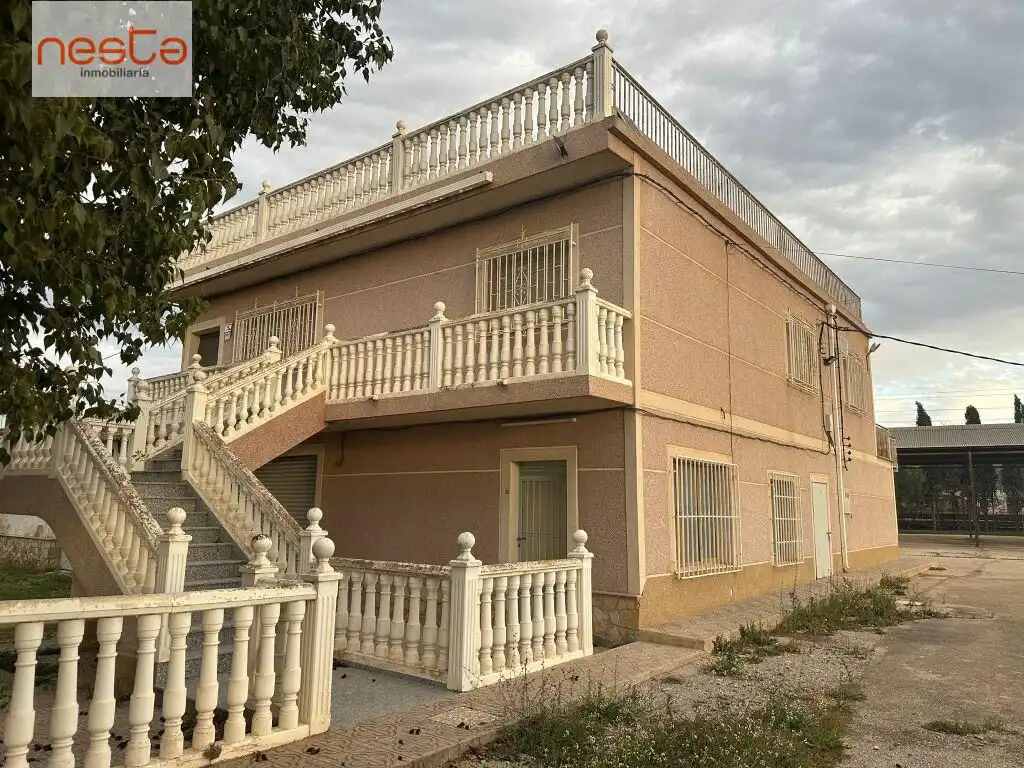 Casa rústica con terraza en venta en Pedanías Sur