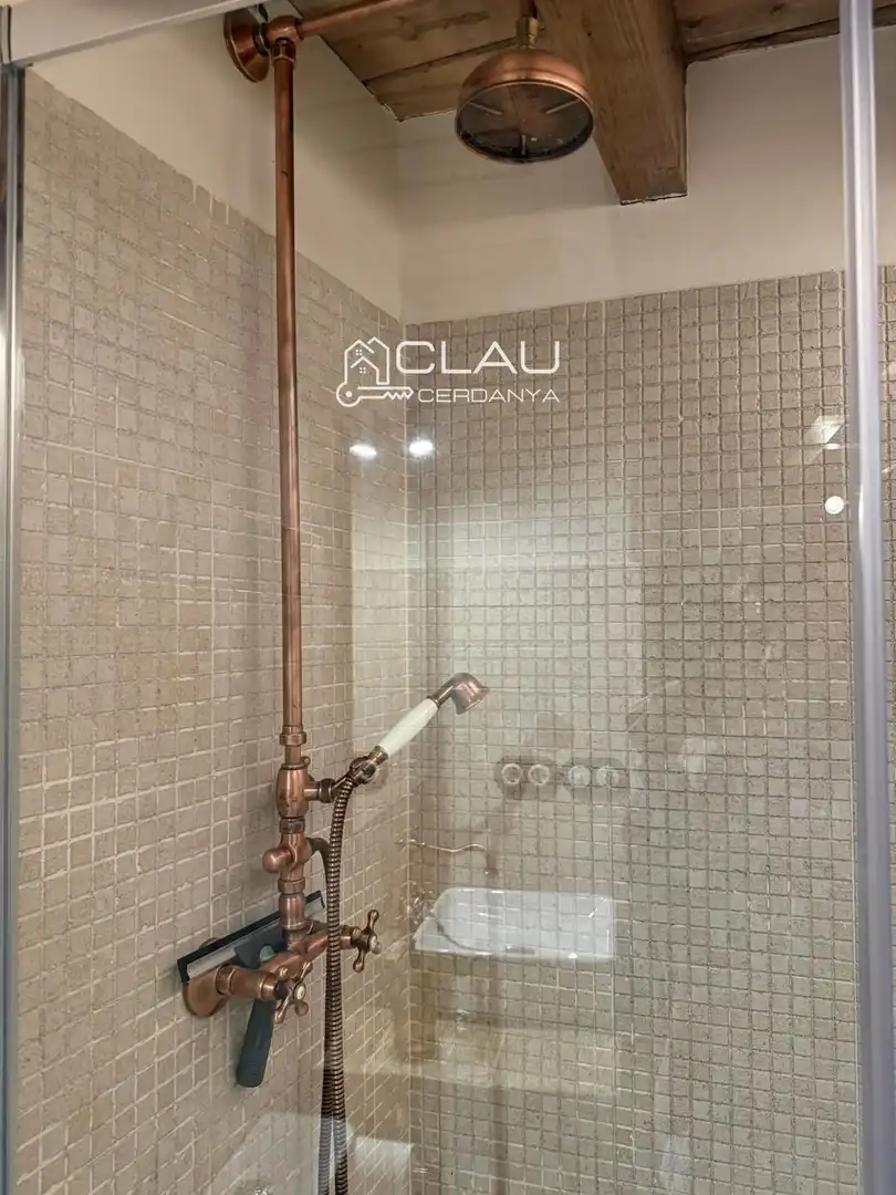 Bathroom of Houses for rent in Fontanals de Cerdanya  with Heating, Parquet flooring and Storage room