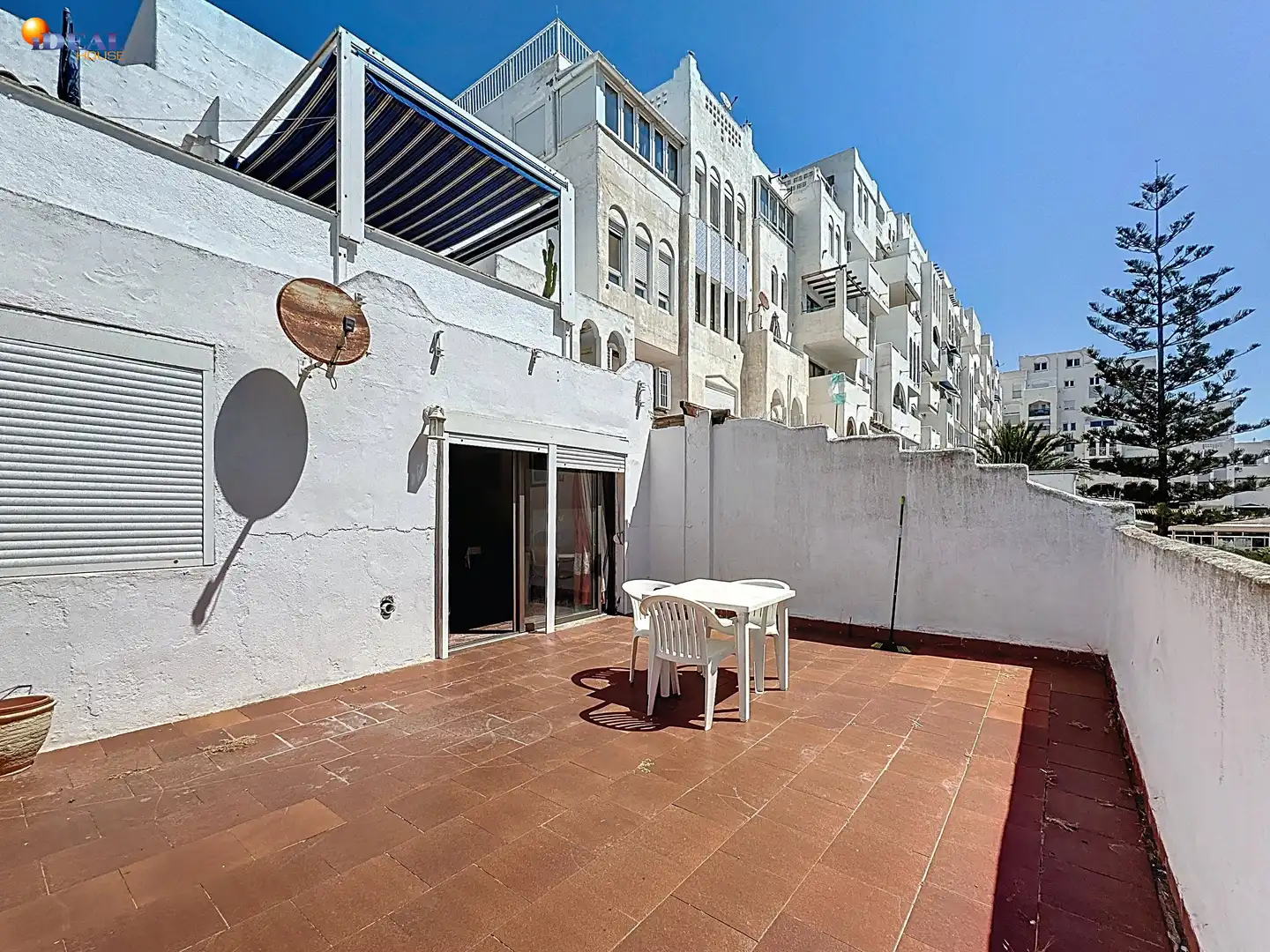 Terrace of Apartments for sale in Roquetas de Mar  with Private garden and Community pool